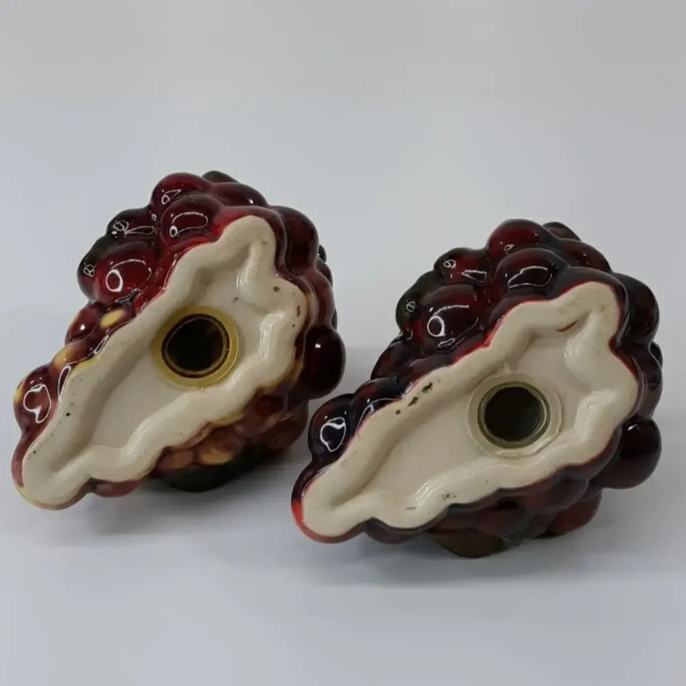 Vintage Salt & Pepper Shaker Set GRAPE Bunches